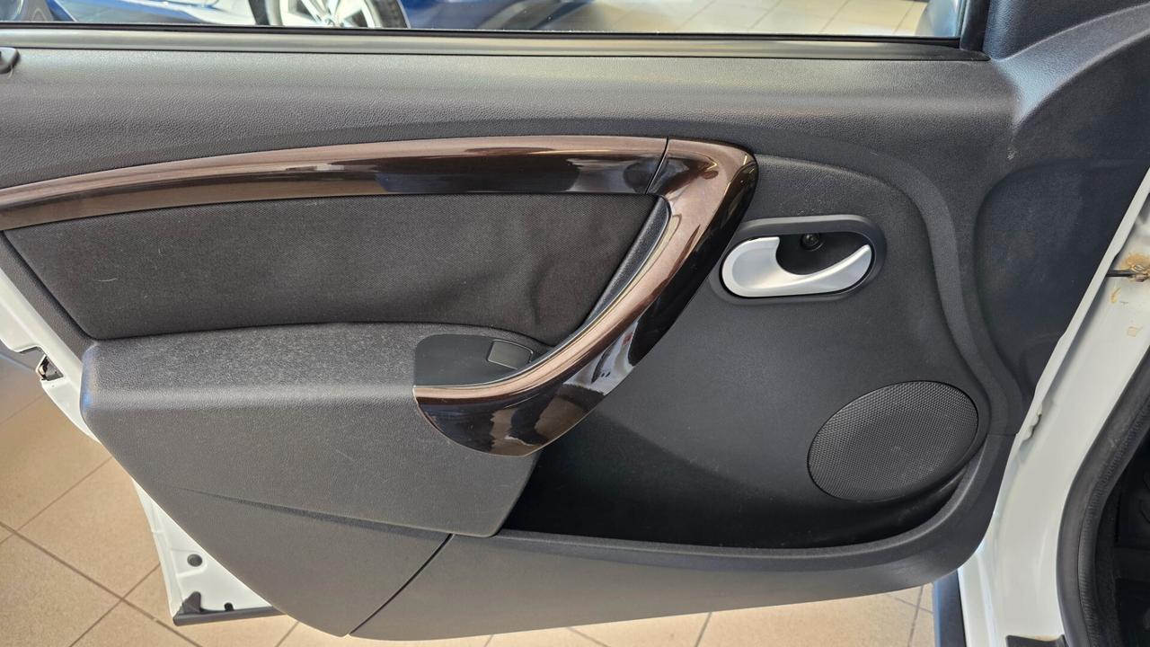Dacia Duster 1.5 dCI 110CV 4WD + GANGIO TRAINO e BLOCCO DIFFERENZIALE