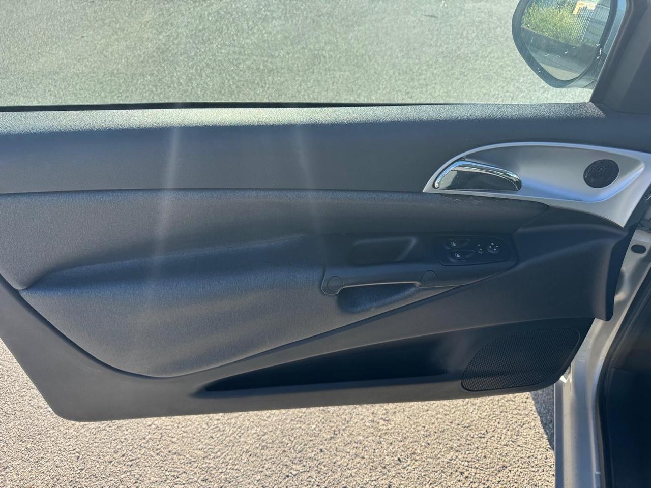 Lancia Ypsilon 1.2 benzina Versus. km 122.000