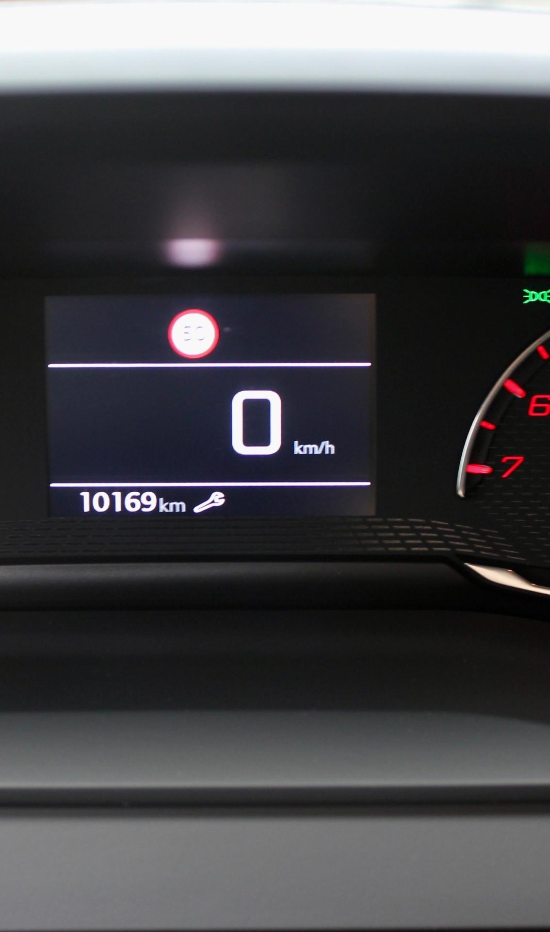 Peugeot 208 1.2 75CV SENSORI - APPLECARPLAY - CRUISE CONTROL