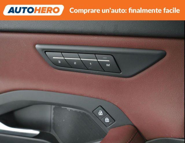 JAGUAR E-Pace 2.0D I4 204 CV AWD Auto R-Dynamic SE