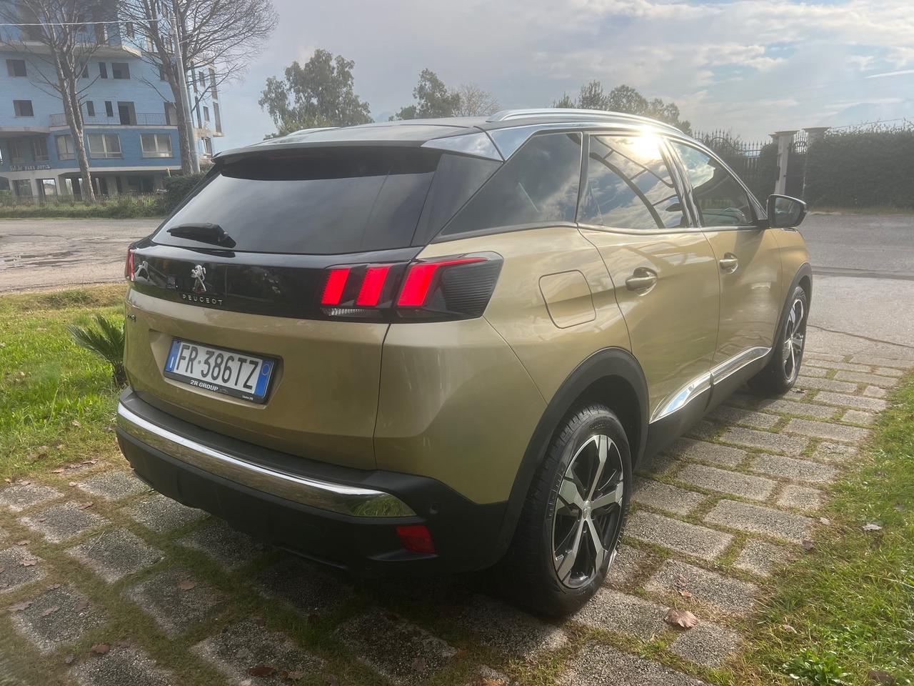Peugeot 3008 1.5 BlueHDi 130CV EAT8 Allure-2018