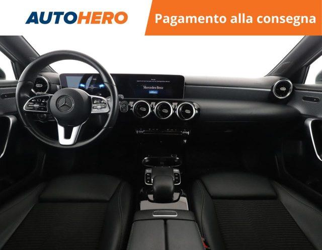 MERCEDES-BENZ A 180 Automatic Sport
