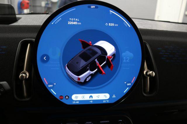 MINI Mini C Essential Countryman