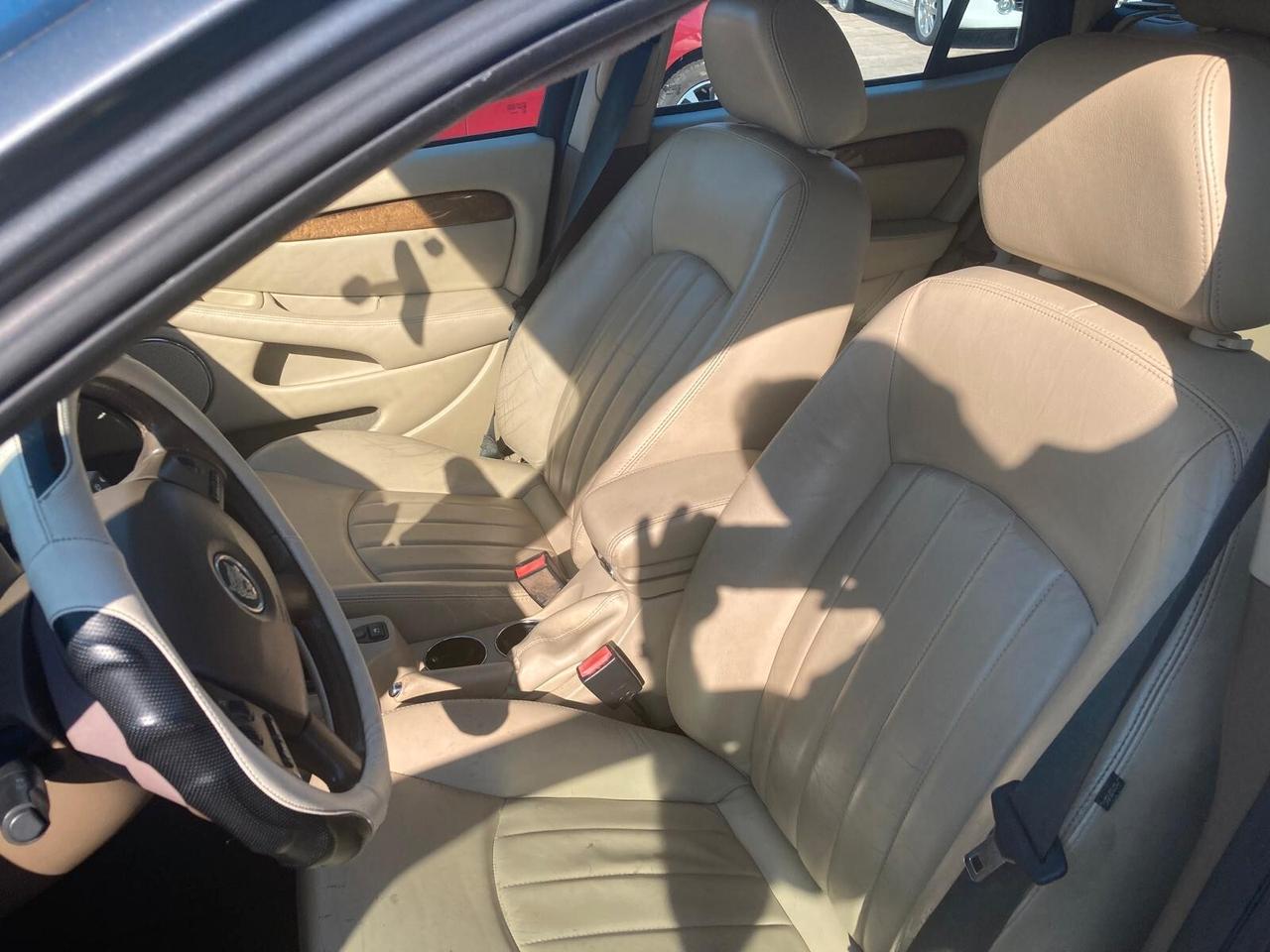 Jaguar X-Type 2.0D cat Wagon Executive EU3