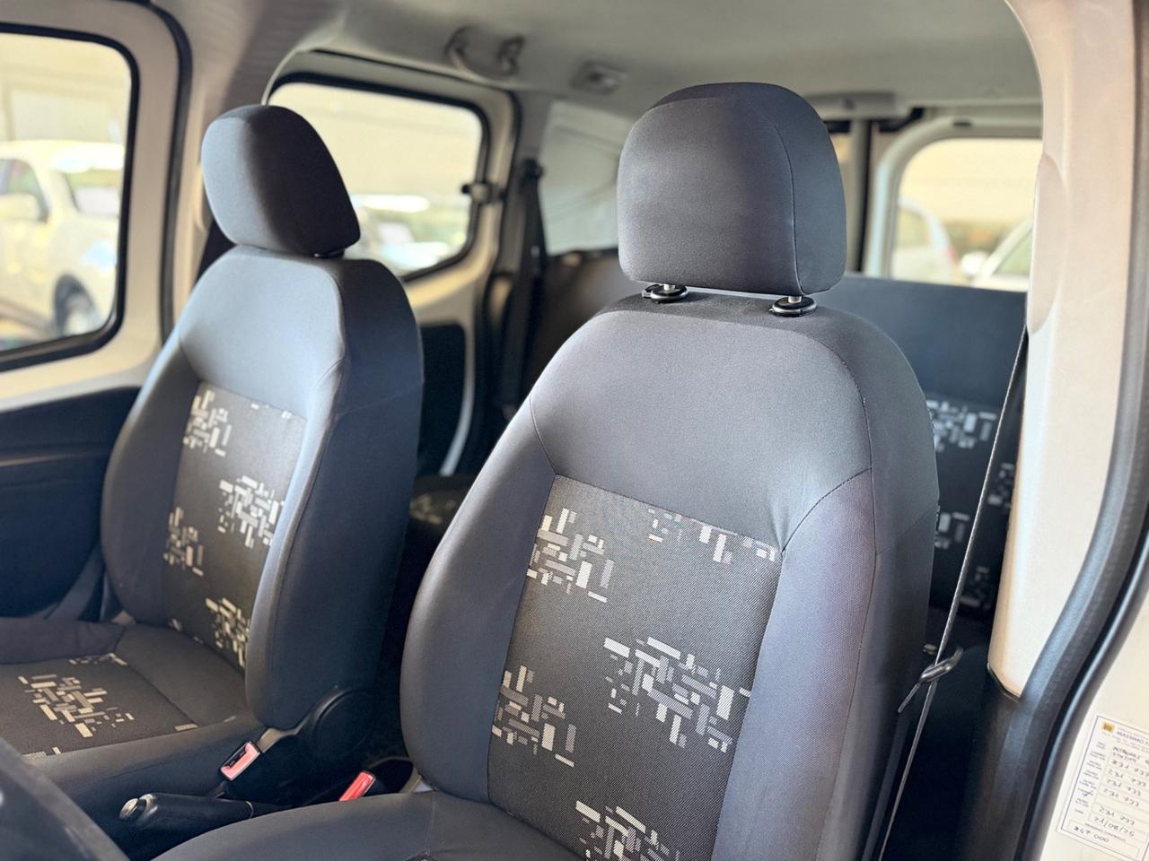 Fiat Fiorino 1.3 MJT 75CV Combi Semivetrato (N1)