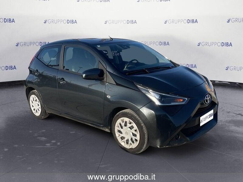 Toyota Aygo II 2018 5p 5p 1.0 x-play 72cv