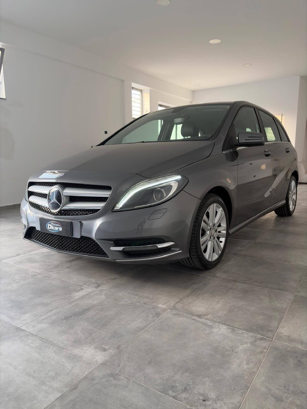 Mercedes B 180 CDI Premium da Vetrina