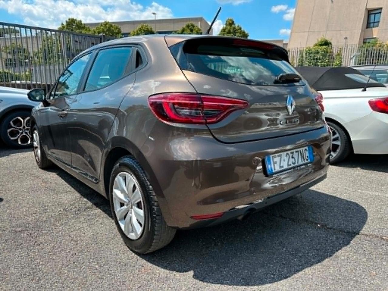 Renault Clio TCe 100 CV 5 porte Intens