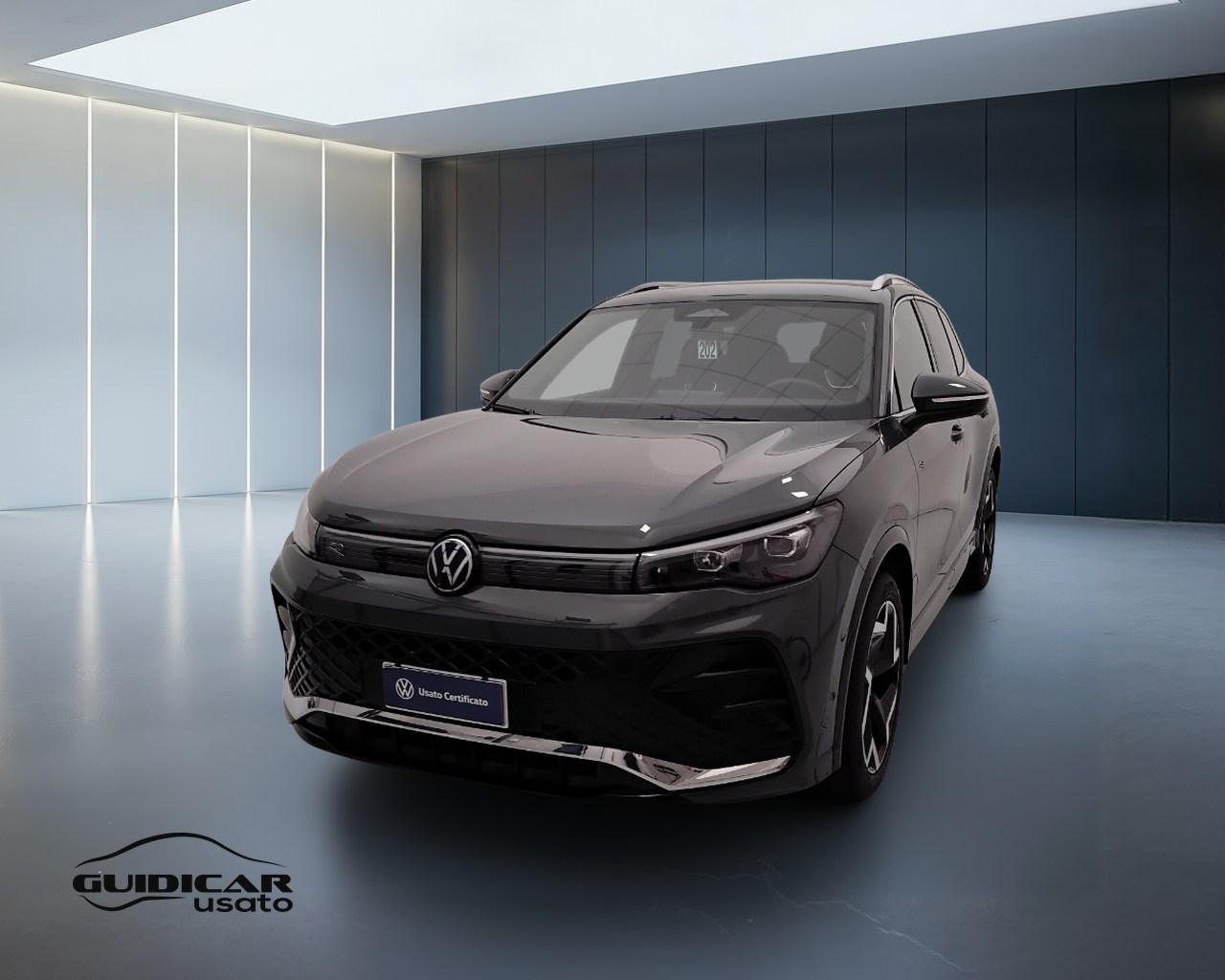 VOLKSWAGEN Tiguan III 2024 - Tiguan 2.0 tdi R-Line 150cv dsg