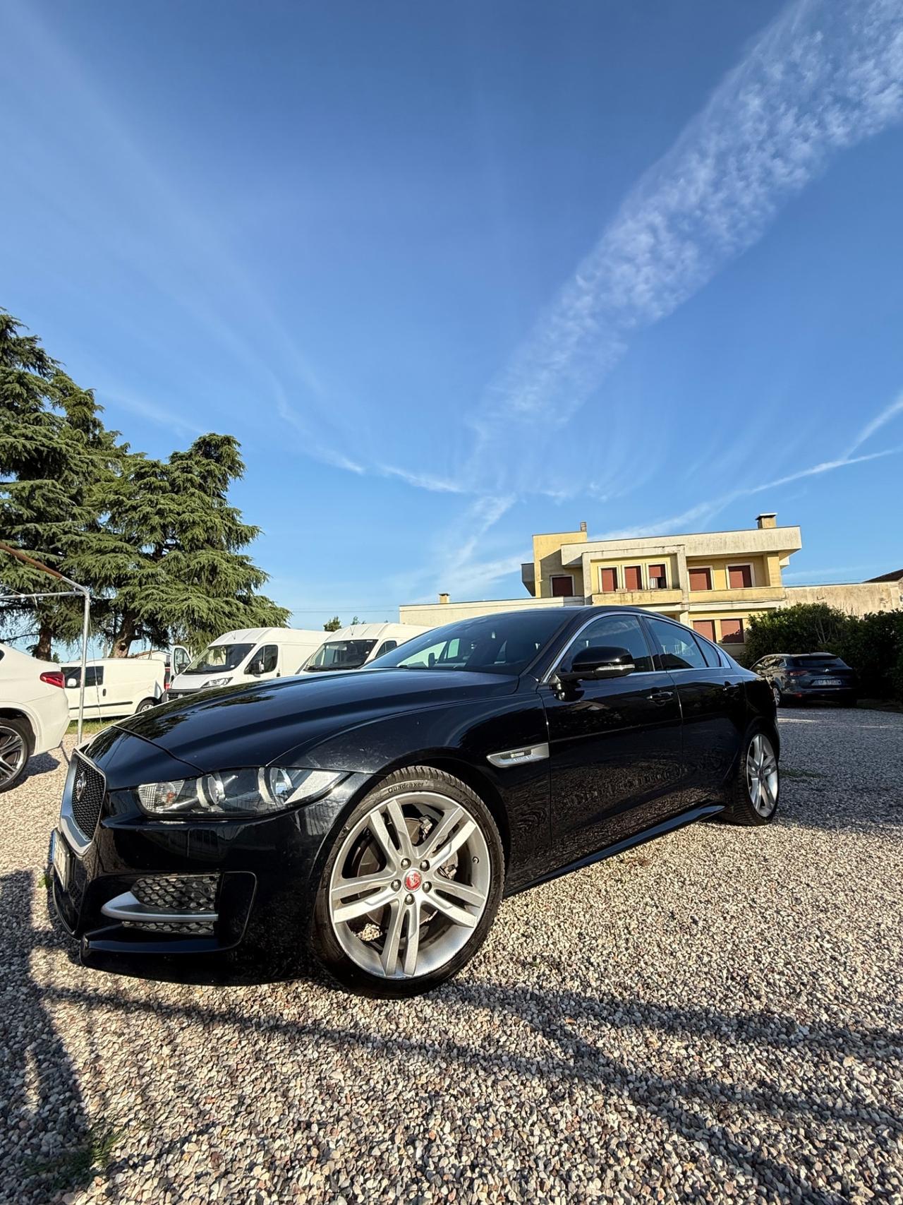 Jaguar XE 2.0 D E-Performance aut. R-Sport