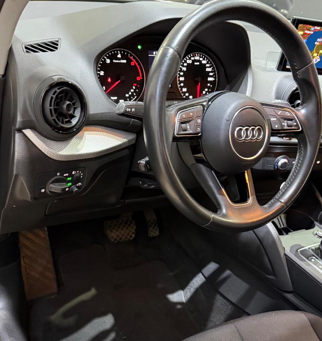 Audi Q2 30 TDI S tronic