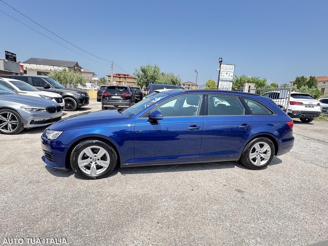 AUDI A4 AVANT BUSINESS 2.0TDI NAVI XENON LED