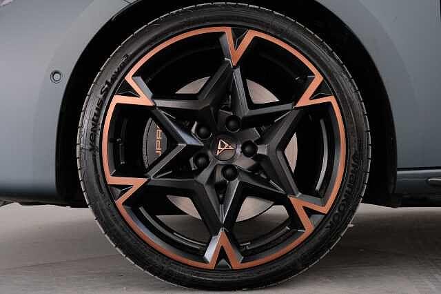 CUPRA Leon VZ 1.5 e-Hybrid 272cv DSG