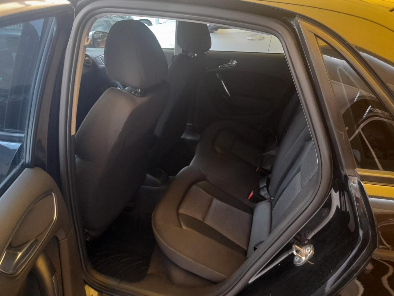 Audi A1 SPB 1.6cc diesel 12 mesi garanzia-2012