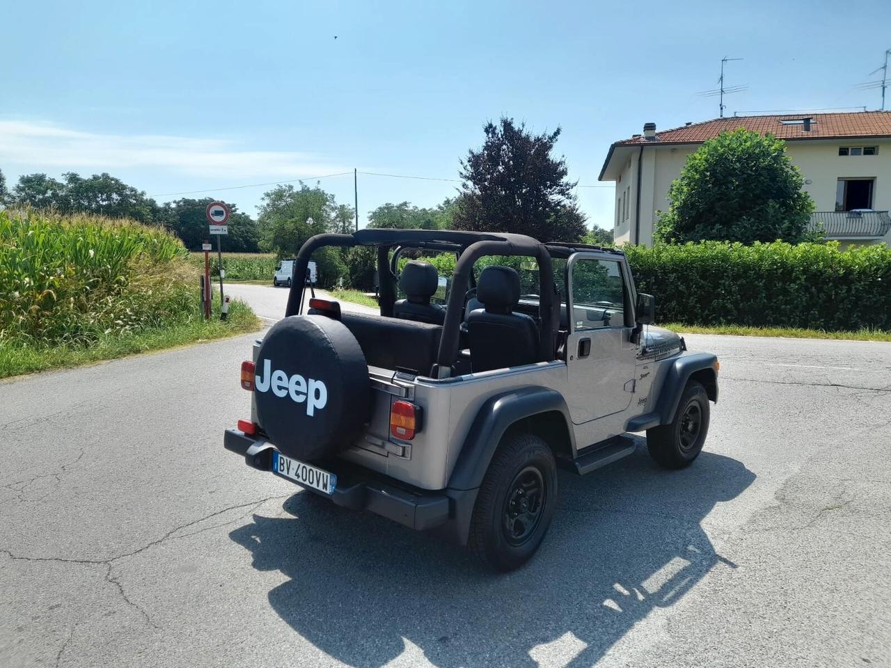 Jeep Wrangler 4.0 cat Sport