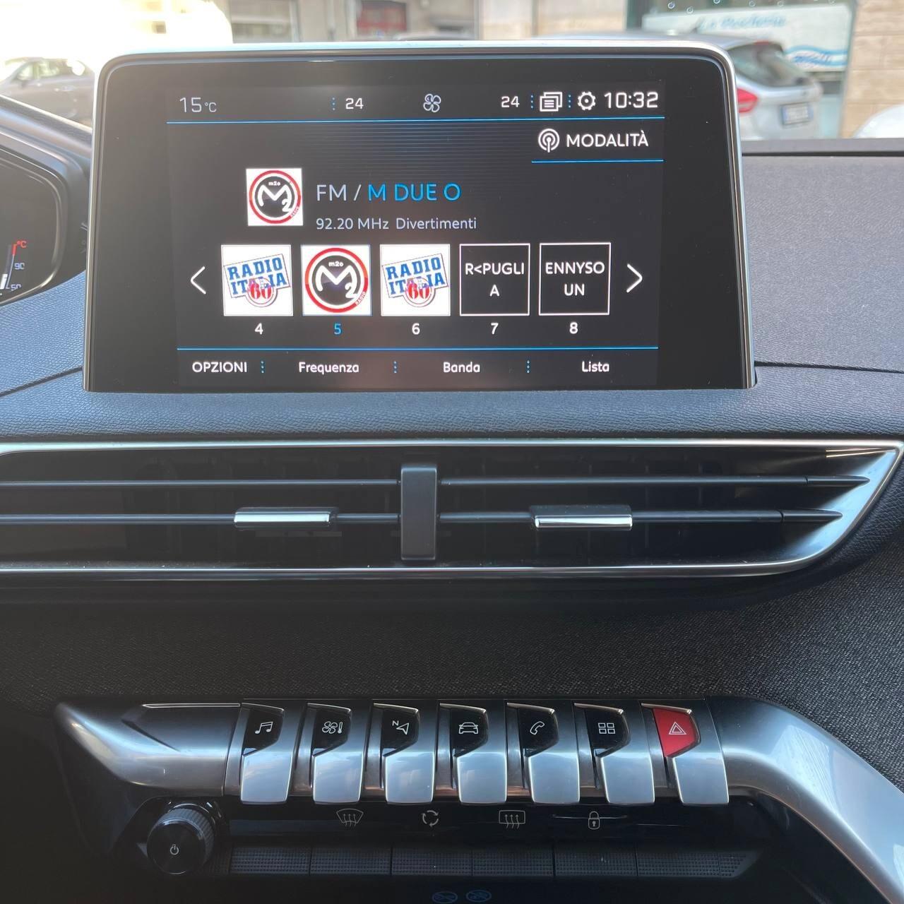 Peugeot 3008 1.5 diesel 130 cv GT Line