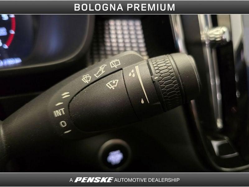 Volvo XC40 XC40 D3 Geartronic R-design N1