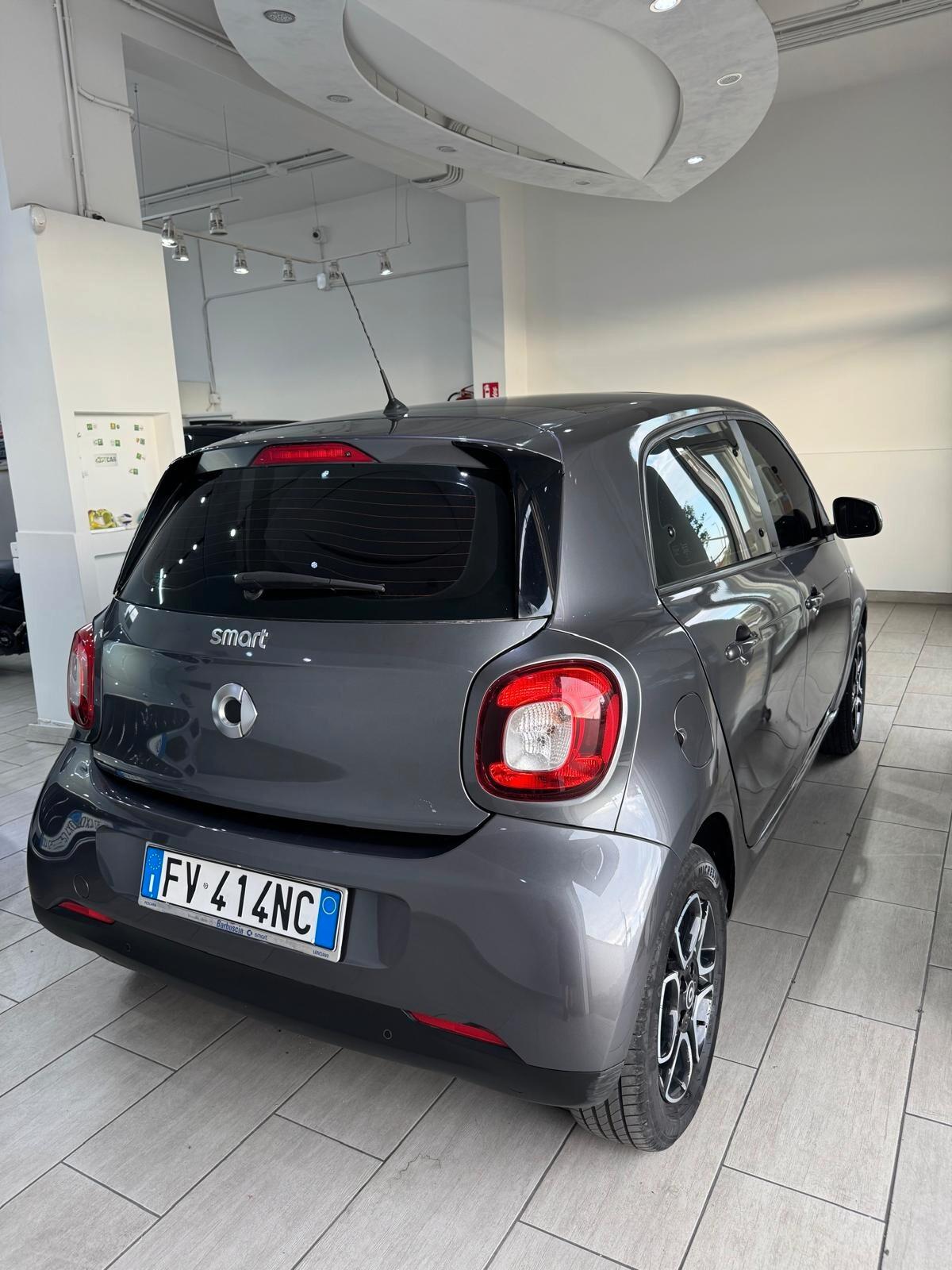 Smart ForFour 70 1.0 twinamic Superpassion