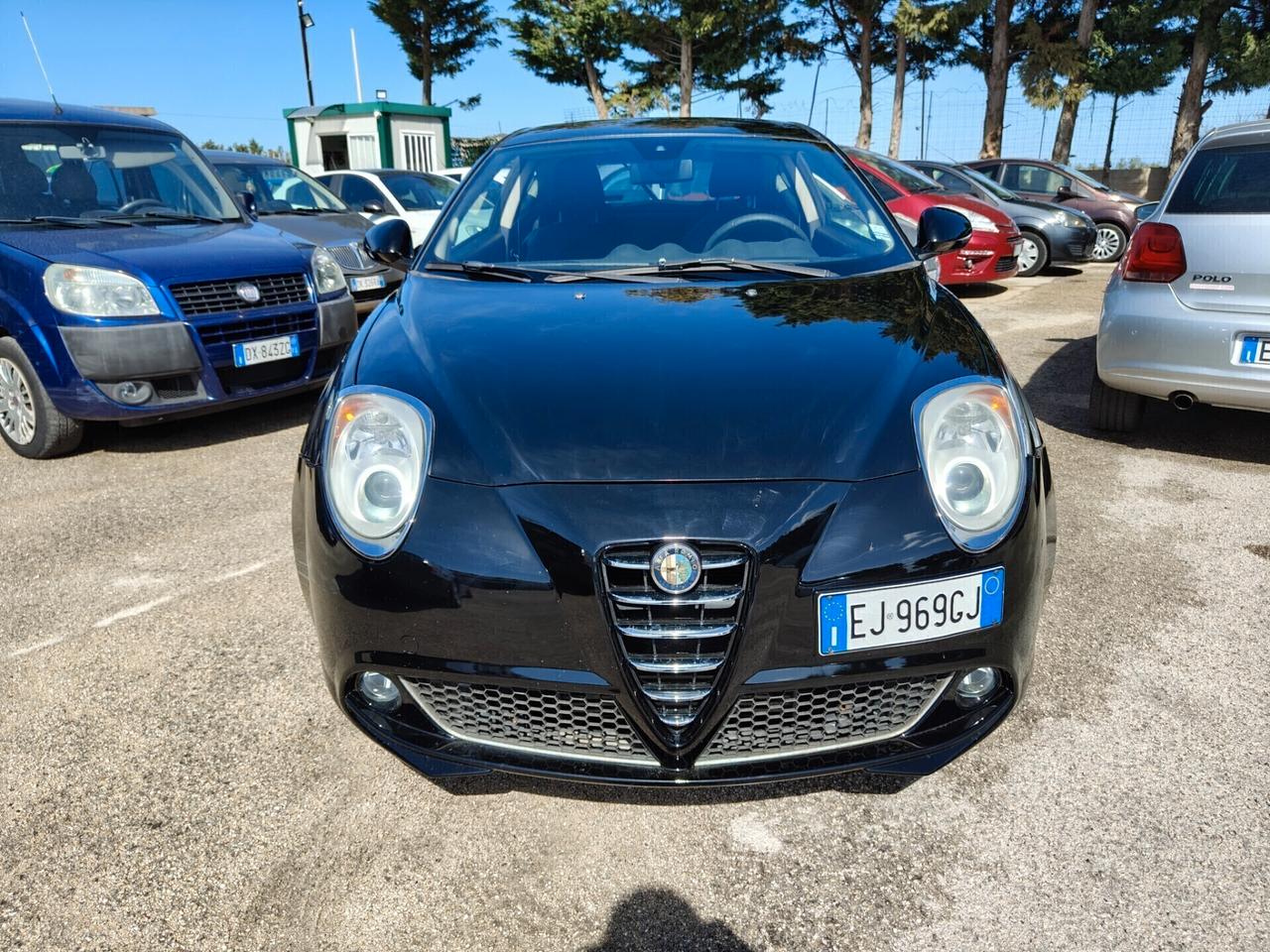Alfa Romeo MiTo 1.3 JTDm-2 Distinctive Sport Pack 2011
