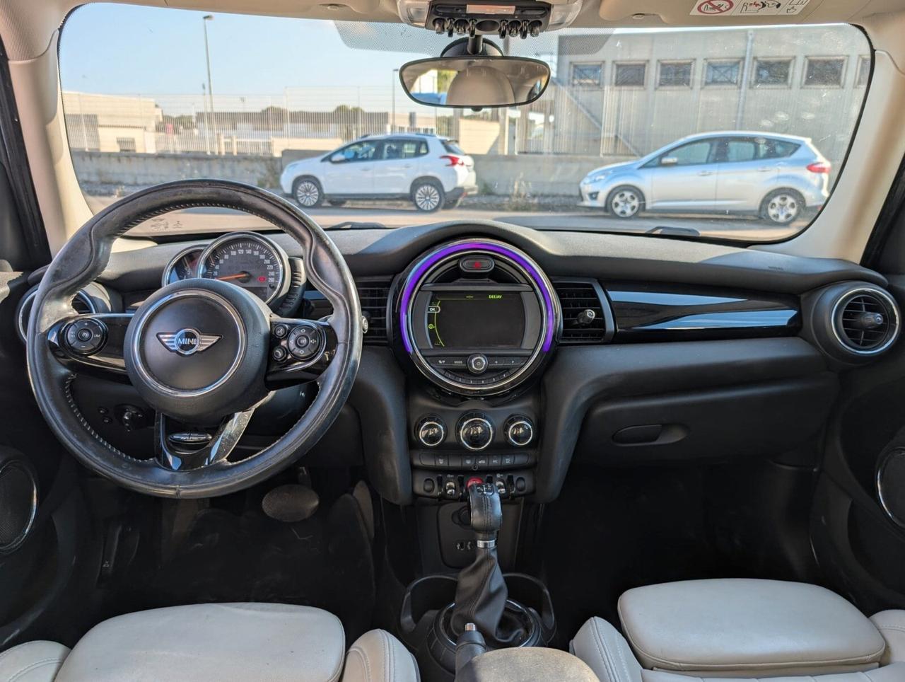 Mini Cooper D Clubman 1.5 One Business Automatica