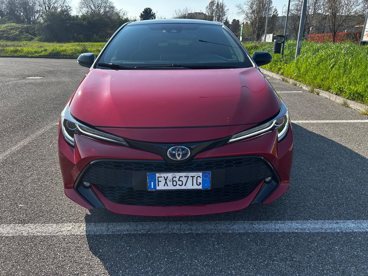 Toyota Corolla 2.0 Hybrid Lounge