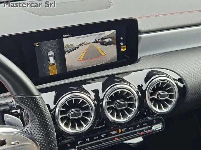 MERCEDES-BENZ CLA 180 CLA Shooting Brake Premium auto - GE748CY