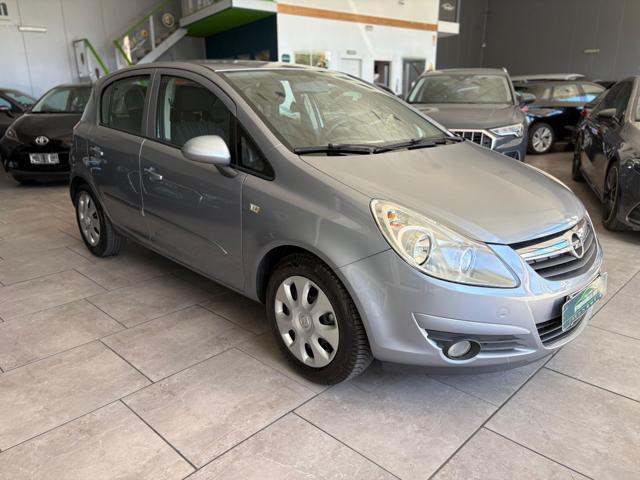 OPEL Corsa 1.4 16V 90CV 5 porte A/C CRUISE * NEOPATENTATI *