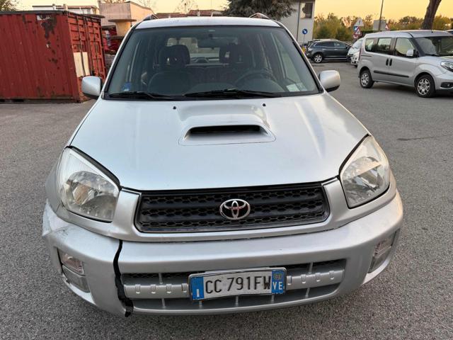 TOYOTA RAV 4 MY23 RAV4 2.0Tdi D-4D cat 5P Sol senza lavoro da fare