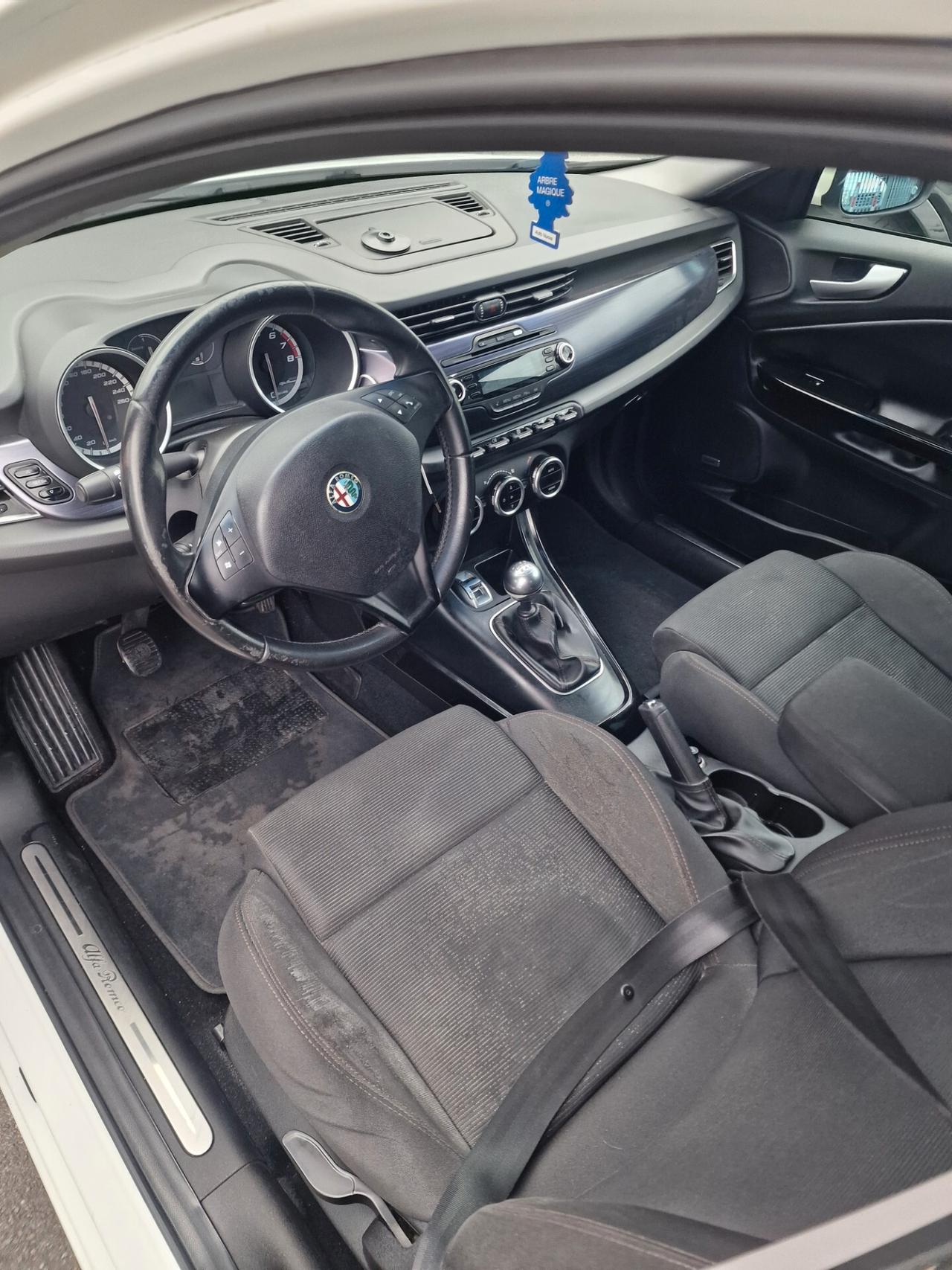 Alfa Romeo Giulietta 1.4 Turbo 120 CV Distinctive