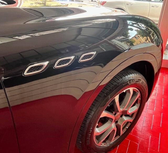 MASERATI LEVANTE 3.0 TDI 250CV V6 PELLE TOTALE AUTOMATICA