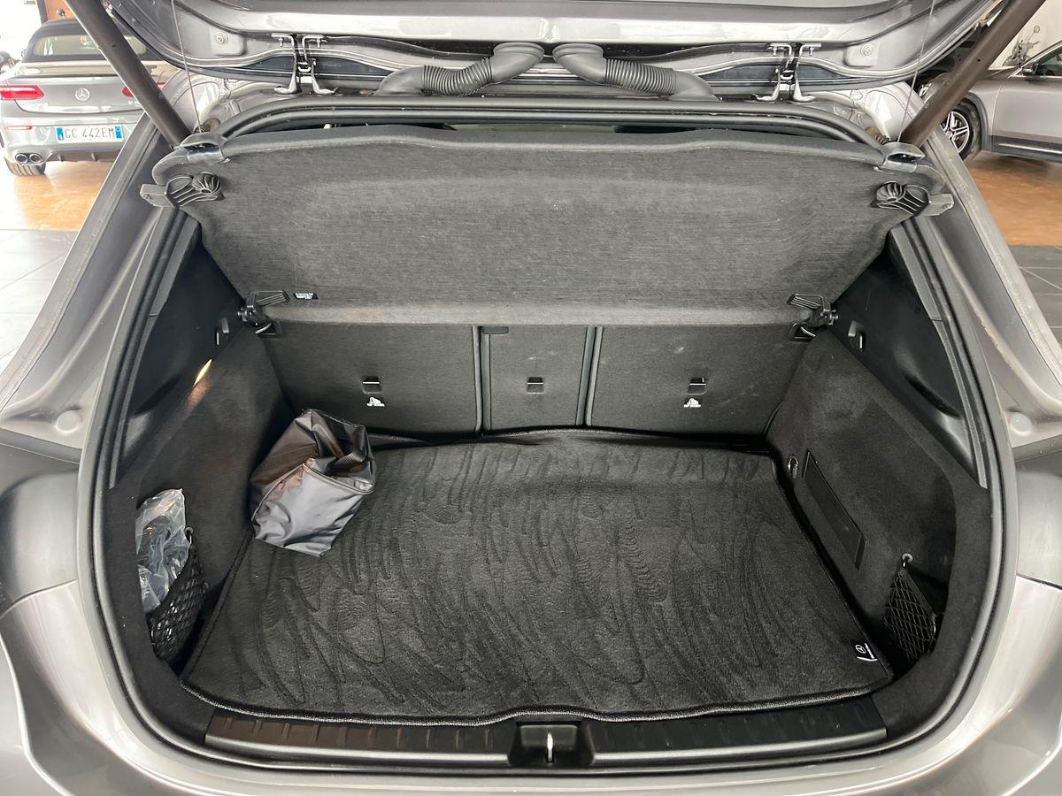 Mercedes-Benz GLA 180 Sport Plus auto