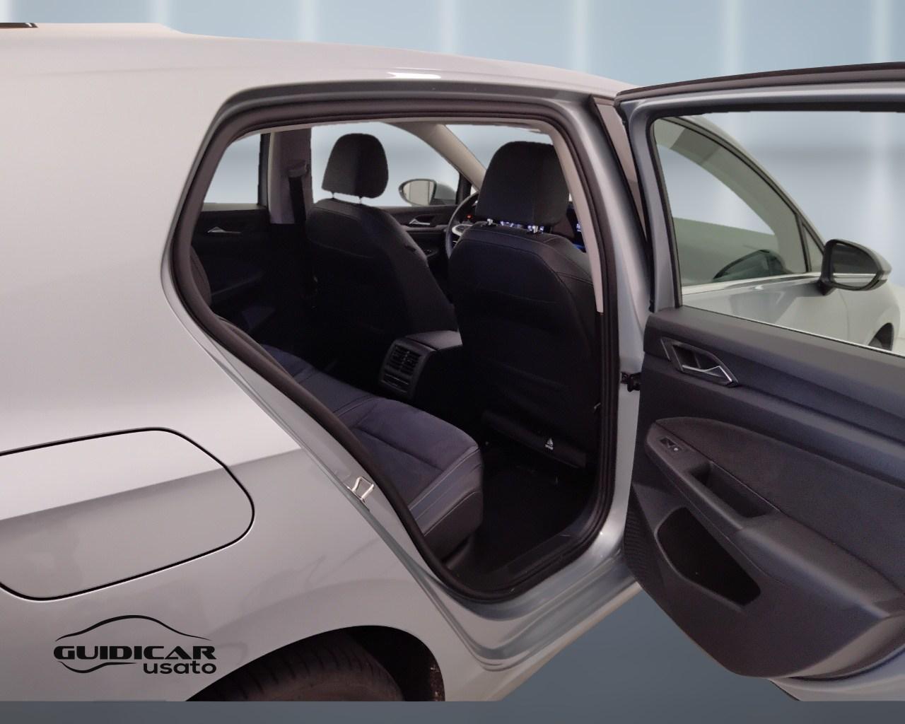 VOLKSWAGEN Golf VIII 2024 - Golf 2.0 tdi Style 150cv dsg