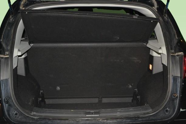 MG ZS - 1.5L 5MT LUXURY