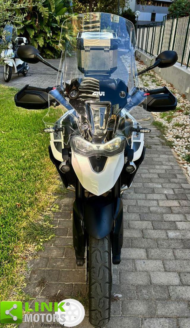 TRIUMPH Tiger 900 GT Pro