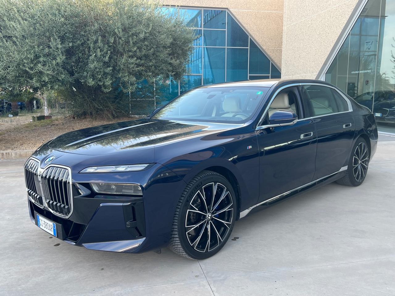 Bmw 740d mhev xdrive MSport auto - possibilità noleggio no scoring