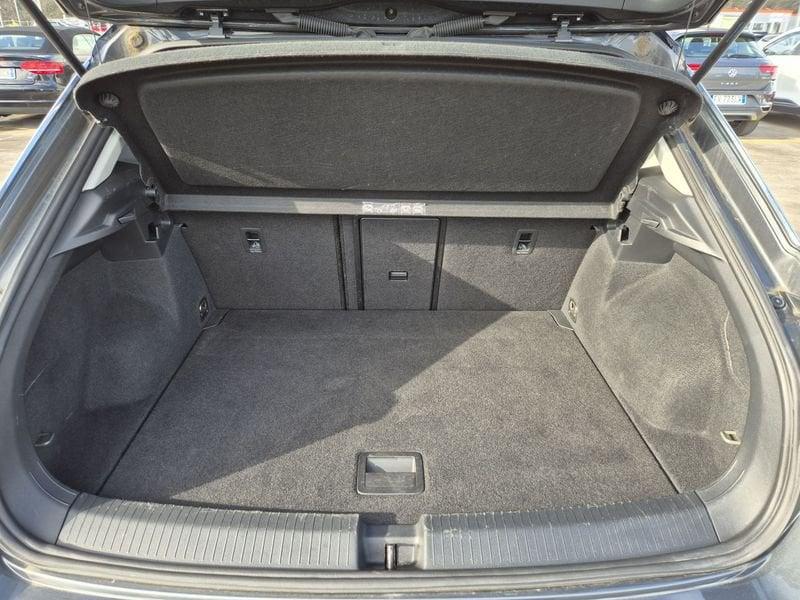 Volkswagen T-Roc 1.5 tsi Business dsg