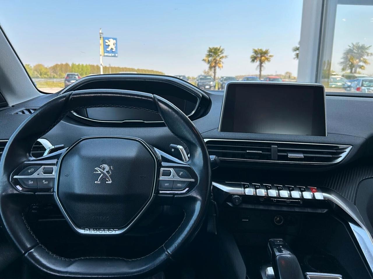 Peugeot 3008 BUSINESS BlueHDi 130 EAT8