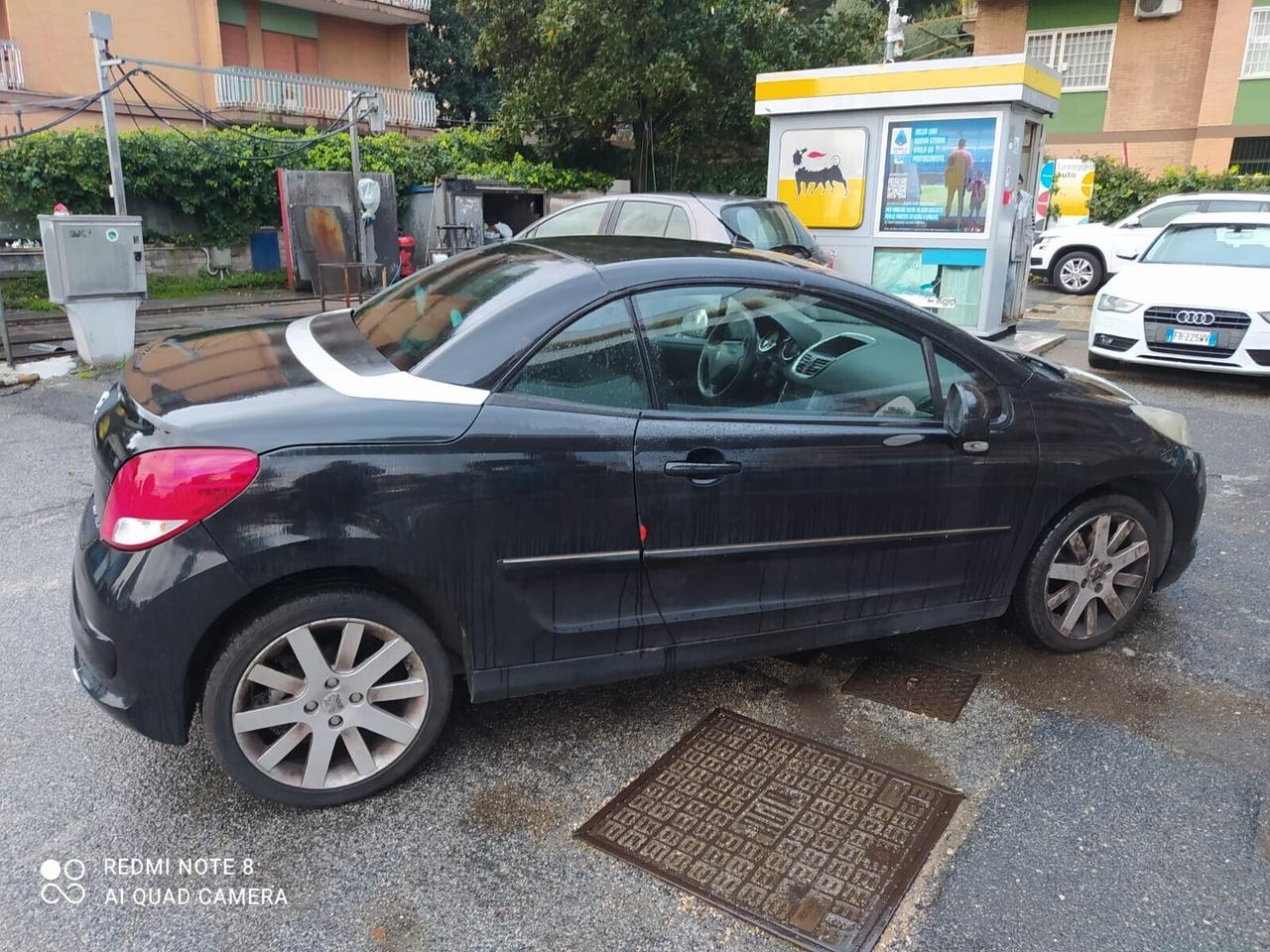 Peugeot 207 1.6 VTi CC Féline