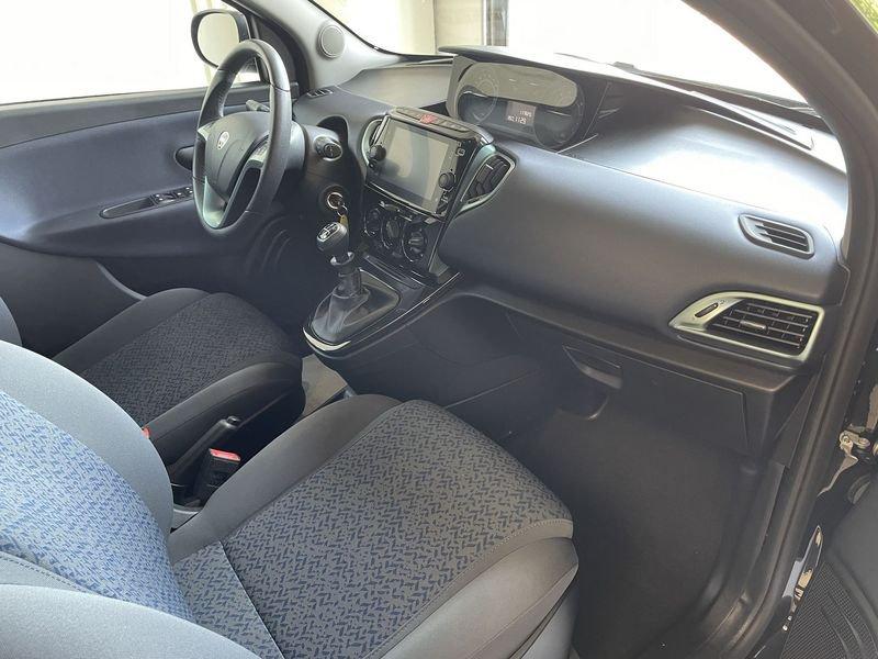 Lancia Ypsilon Ypsilon 1.0 FireFly 5 porte S&S Hybrid Gold