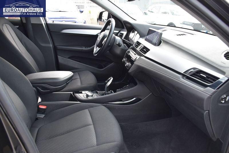 BMW X2 sDrive 18d Business X