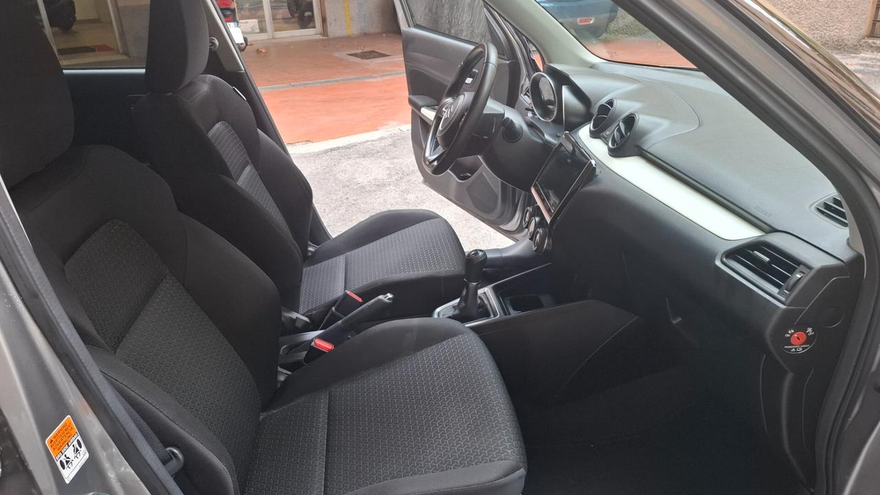 Suzuki Swift 1.2 Hybrid 4WD AllGrip Top