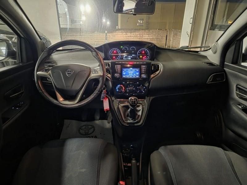 Lancia Ypsilon 3ª serie 1.2 69 CV 5 porte GPL Ecochic Gold