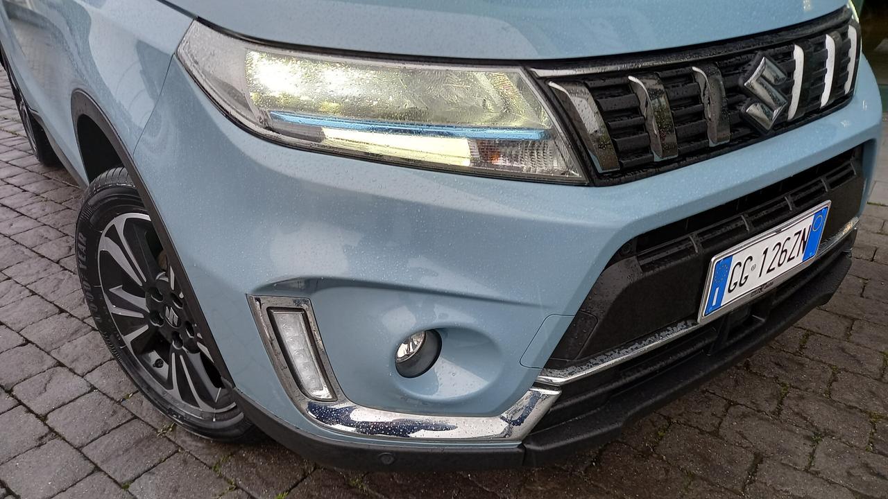 Suzuki Vitara 1.4 Hybrid Top