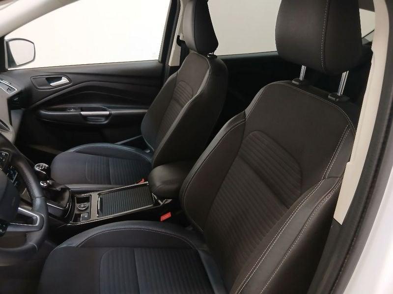 Ford Kuga 1.5 tdci Titanium s&s 2wd 120cv my18