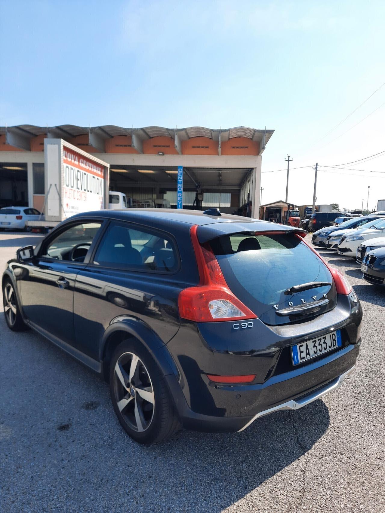 Volvo C30 D2 Momentum Ok neopatentati