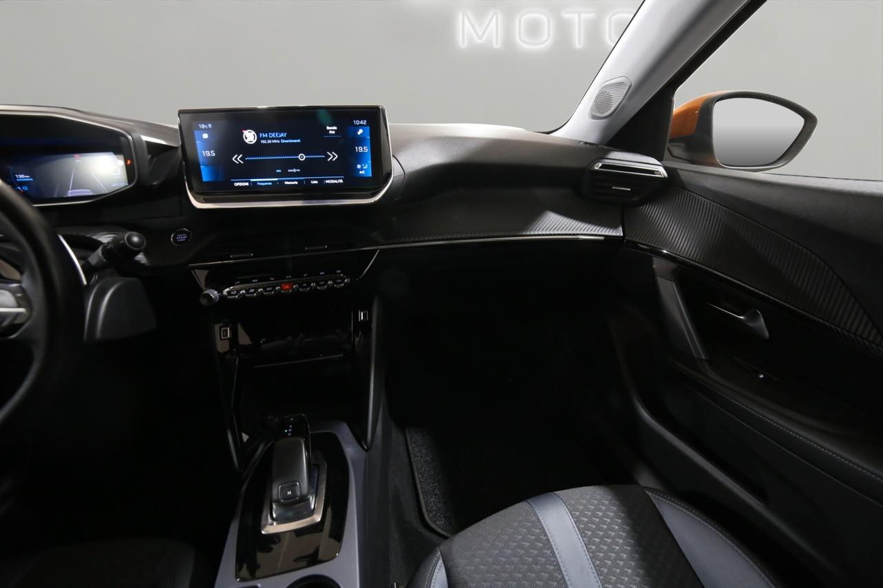 Peugeot 2008 Allure 1.5 BlueHDi 130CV