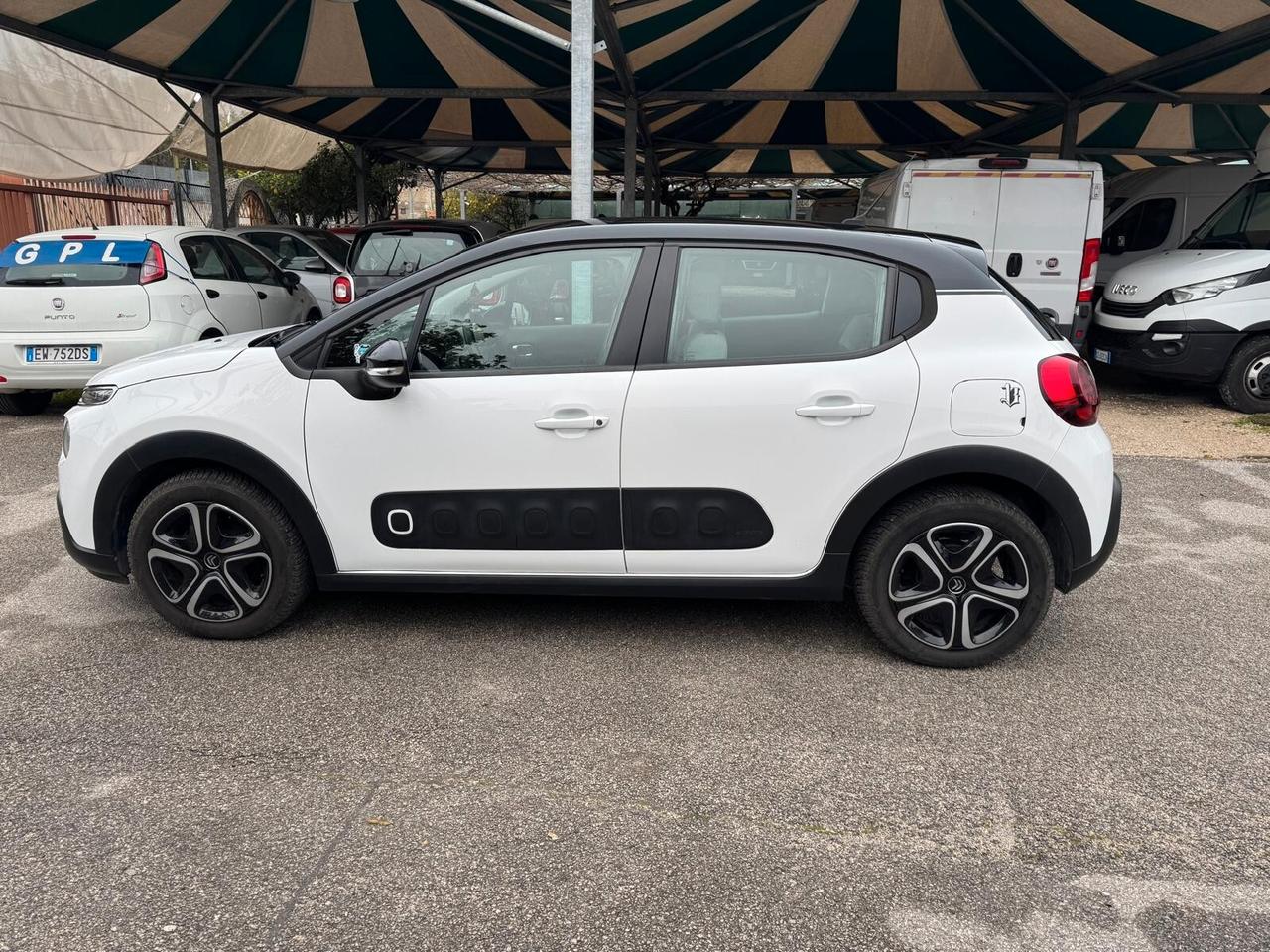 Citroen C3 PureTech 82 S&S Shine