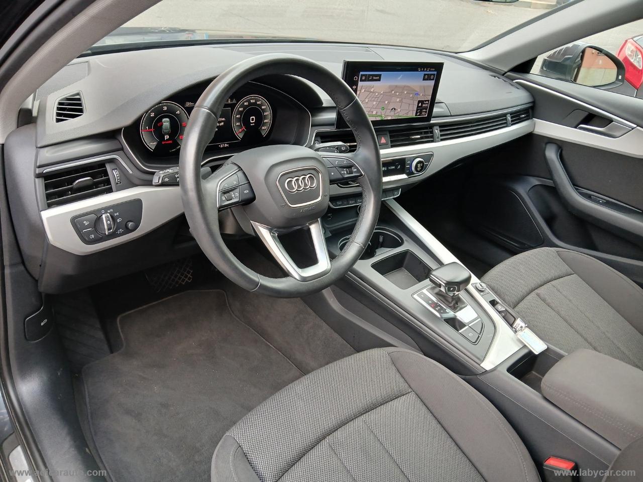 AUDI A4 Avant 30 TDI/136CV S tr. Business Adv
