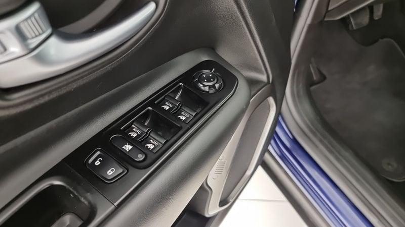 Jeep Renegade 1.6 Mjt DDCT 120 CV Limited Autocarro