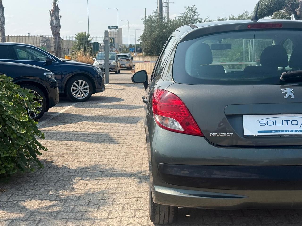 Peugeot 207 1.4 HDi 70CV 5p. * Ok Neopatentati*